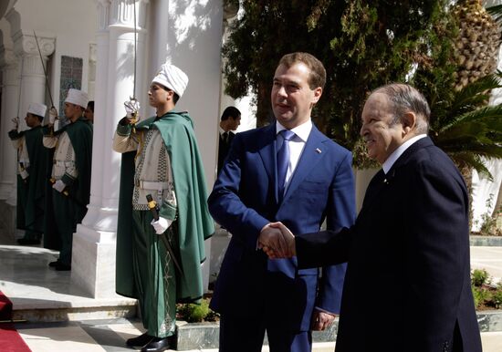 Dmitry Medvedev pays official visit to Algeria