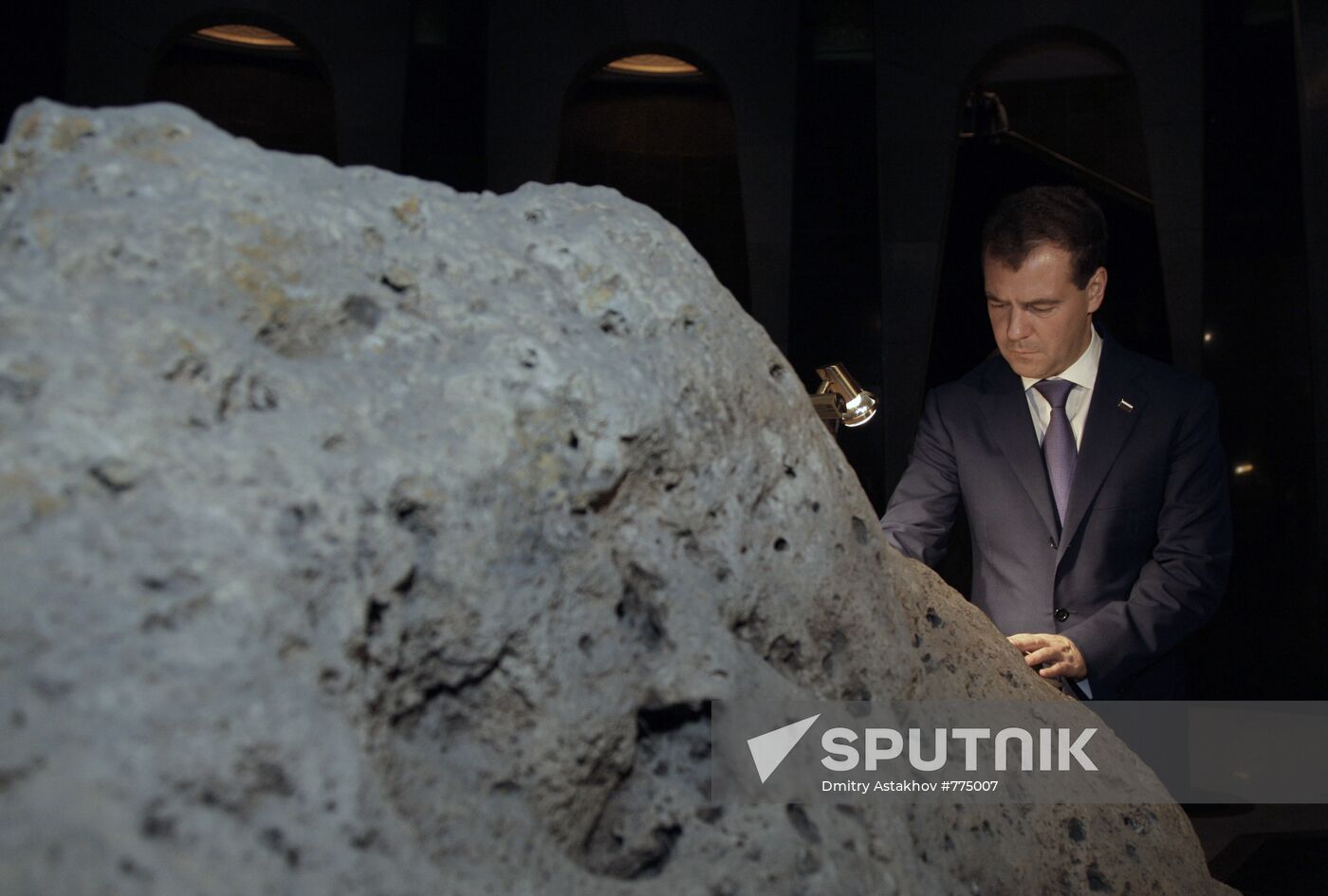 Dmitry Medvedev pays official visit to Algeria