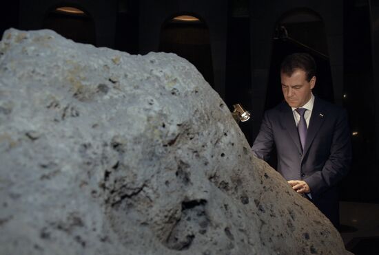 Dmitry Medvedev pays official visit to Algeria