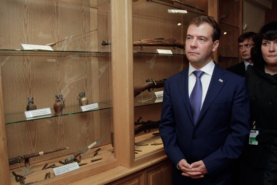 Dmitry Medvedev pays official visit to Algeria