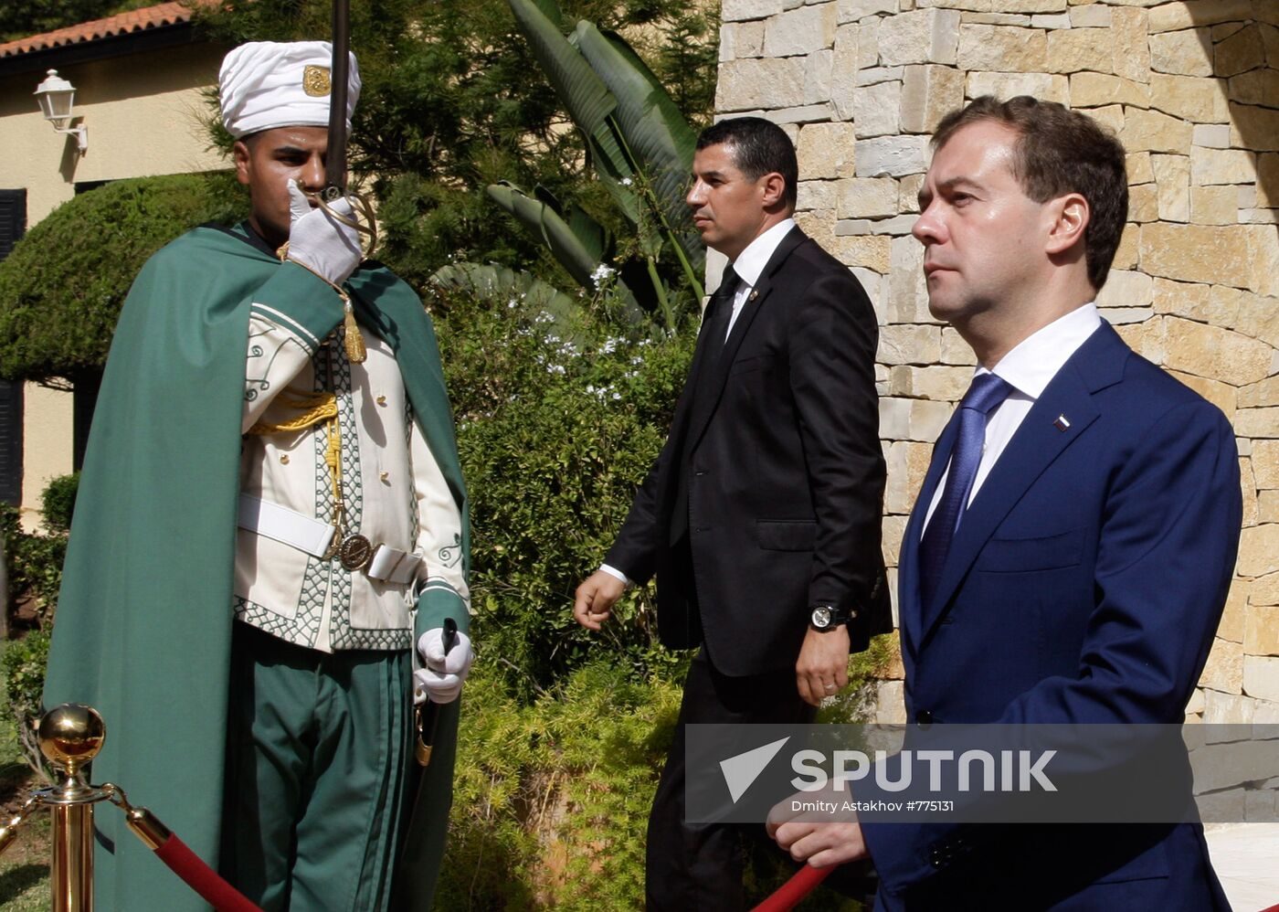 Dmitry Medvedev pays official visit to Algeria
