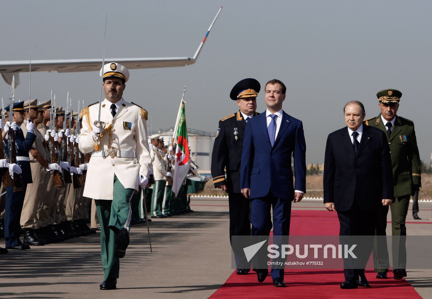 Dmitry Medvedev pays official visit to Algeria