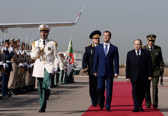 Dmitry Medvedev pays official visit to Algeria