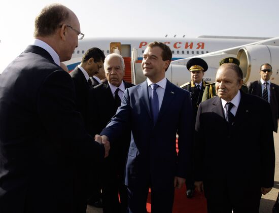 Dmitry Medvedev pays official visit to Algeria