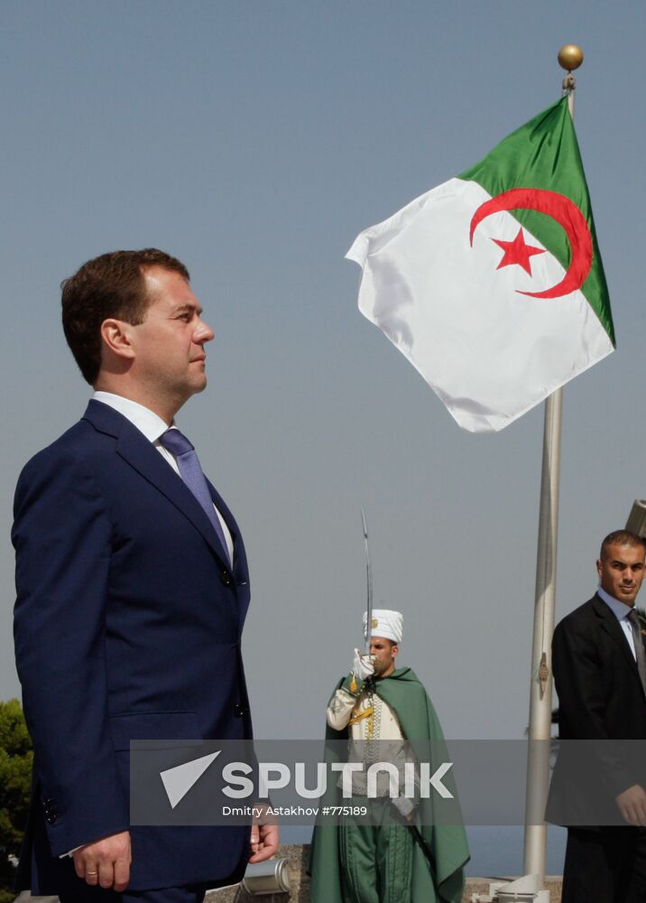 Dmitry Medvedev pays official visit to Algeria