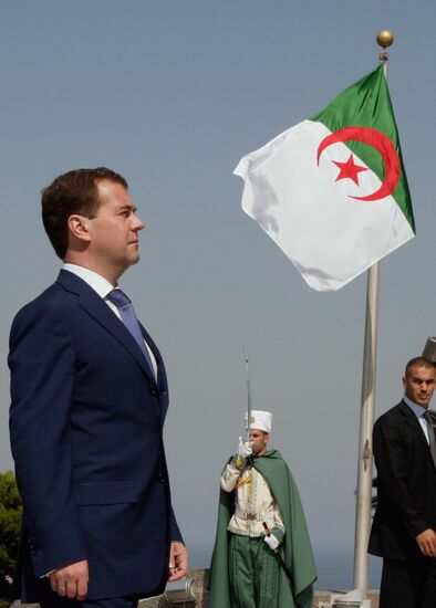 Dmitry Medvedev pays official visit to Algeria