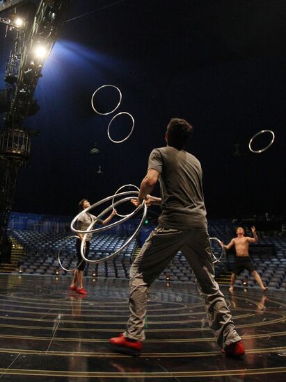 Cirque du Soleil's artists rehearse