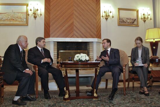 Dmitry Medvedev visits Algeria