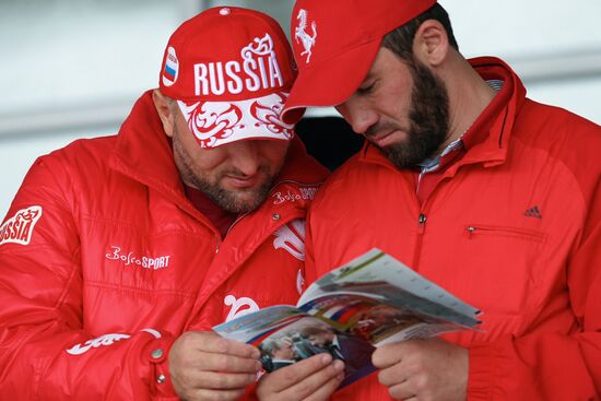 Horse race on Putin's birthday