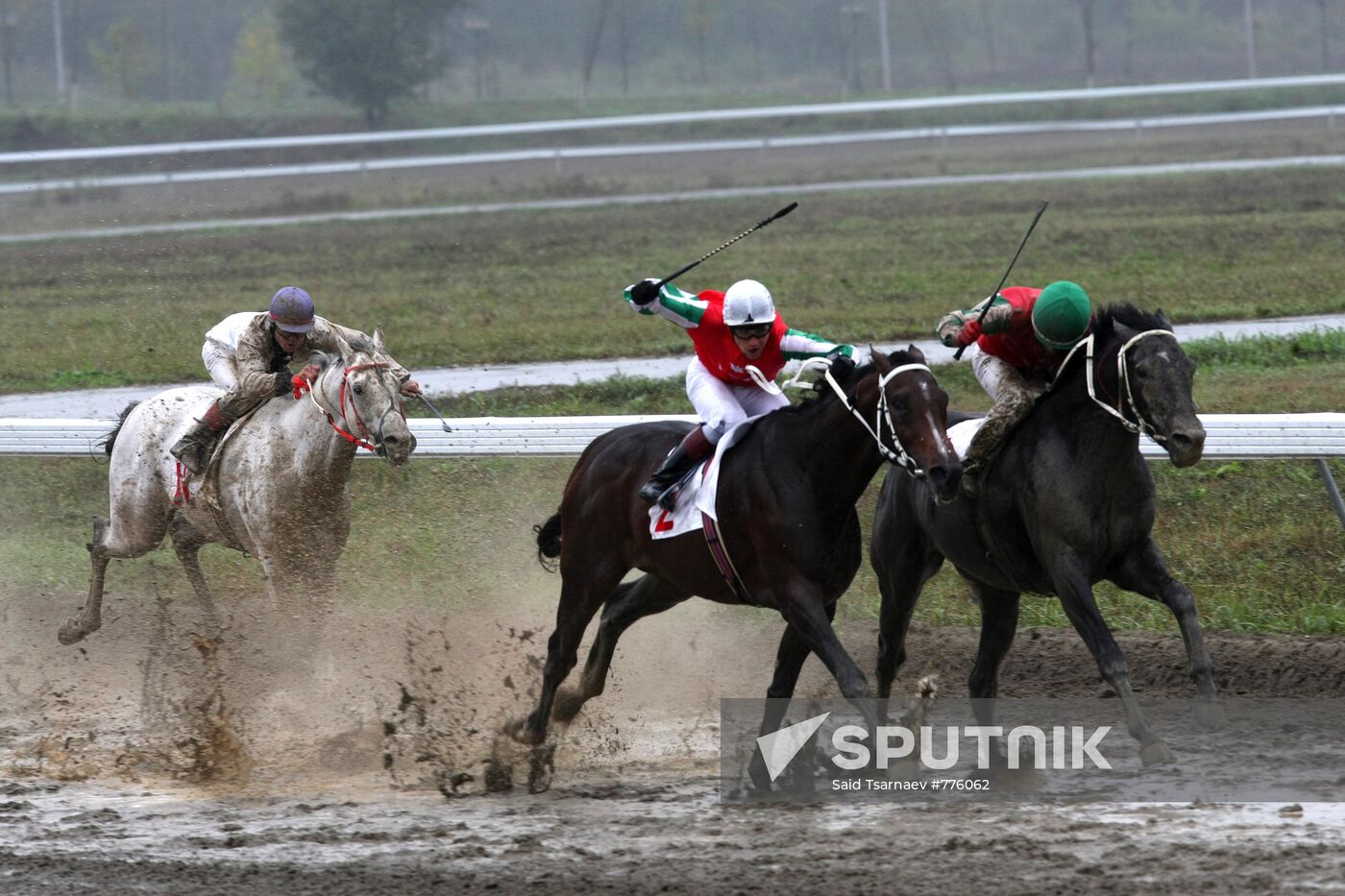 Horse race on Putin's birthday