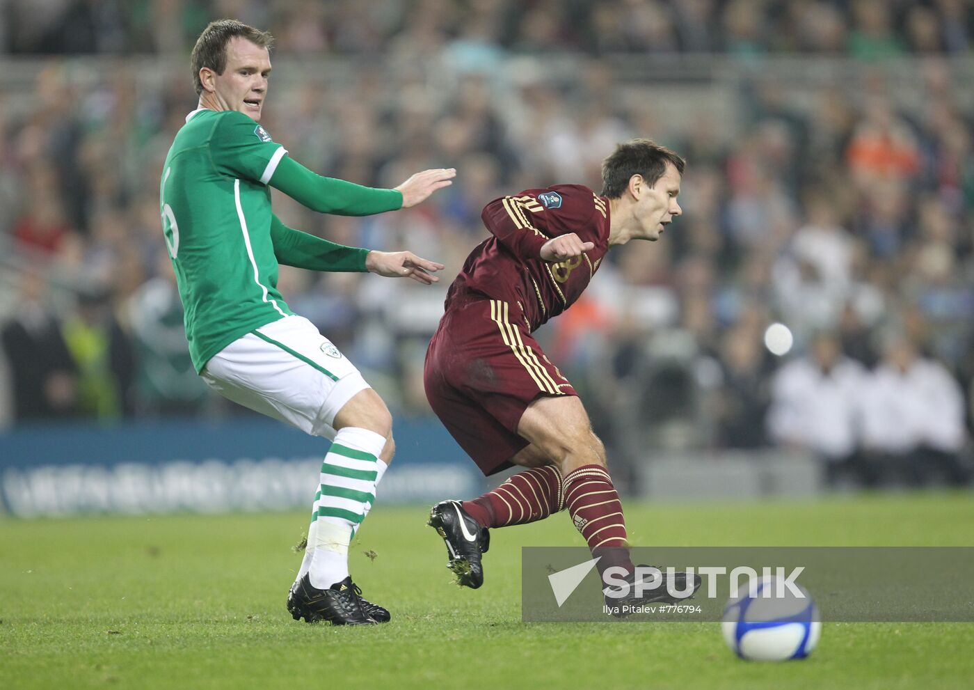 Football. Euro 2012 qualifier. Ireland vs. Russia