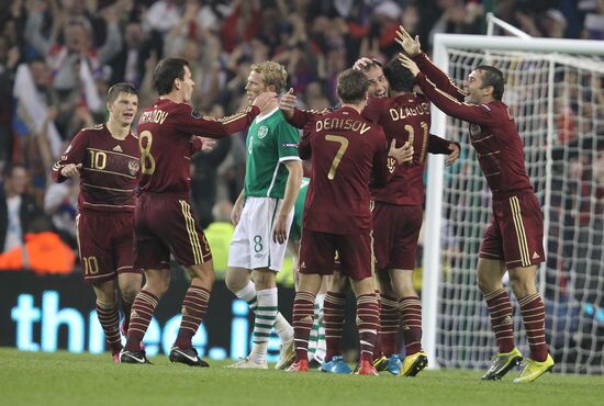 Football. Euro 2012 qualifier. Ireland vs. Russia