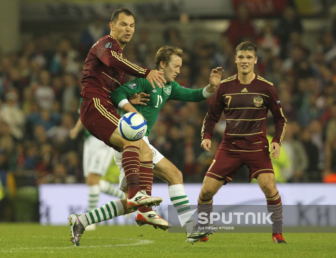 Football. Euro 2012 qualifier. Ireland vs. Russia