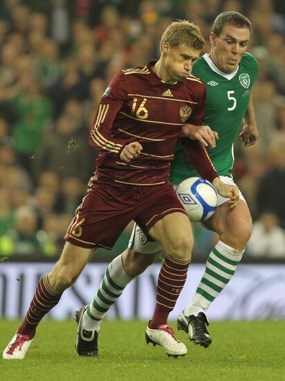 Football. Euro 2012 qualifier. Ireland vs. Russia