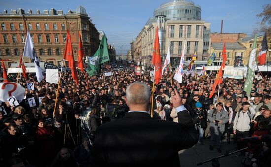 March in defense of St Petersburg