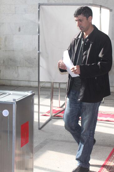Dagestan's Makhachkala residents vote in mayoral election
