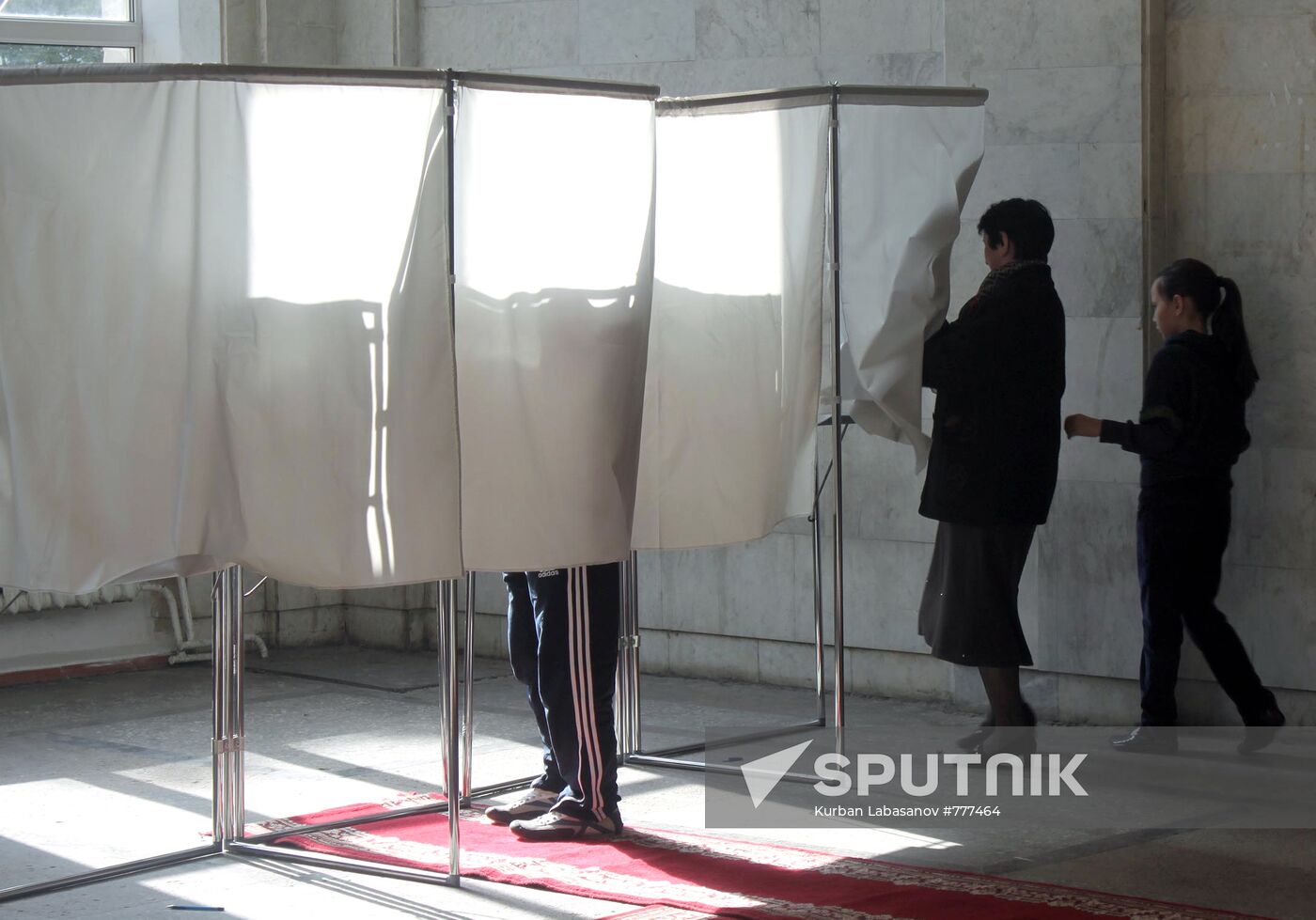 Dagestan's Makhachkala residents vote in mayoral election