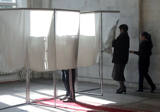 Dagestan's Makhachkala residents vote in mayoral election