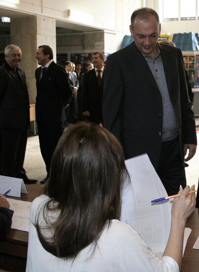 Dagestan's Makhachkala residents vote in mayoral election