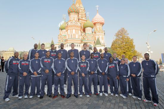 New Jersey Nets basketball team visit Red Square