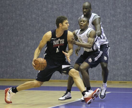 New Jersey Nets holds training session at CSKA Sports Hall