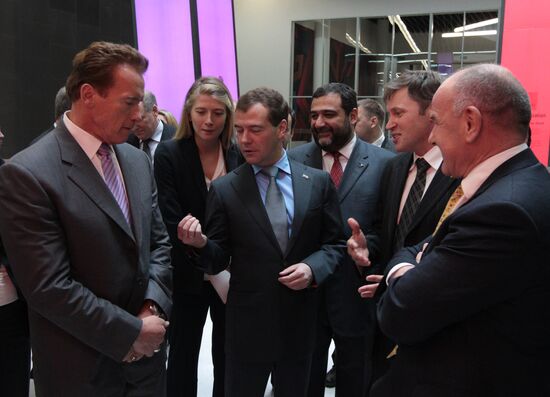 Dmitry Medvedev and Arnold Schwarzenegger meet in Skolkovo