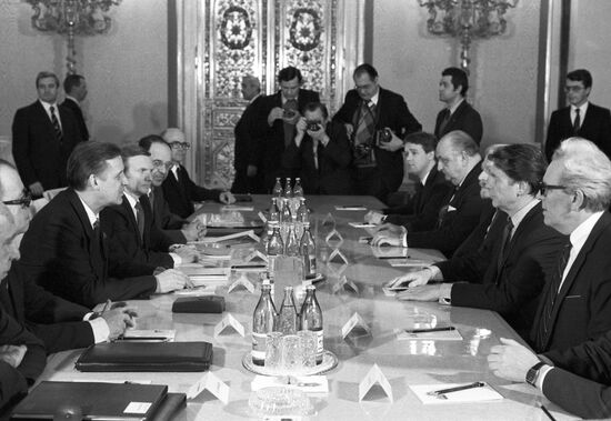 Ryzhkov and Hermannsson