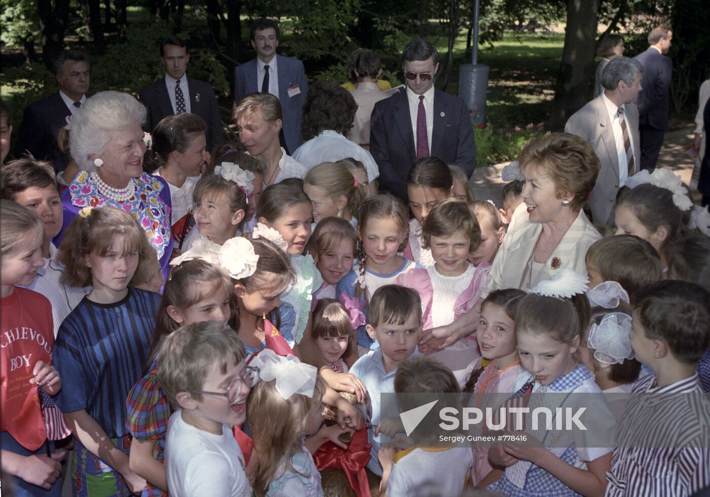 Opening of statuary "Make way for ducklings"