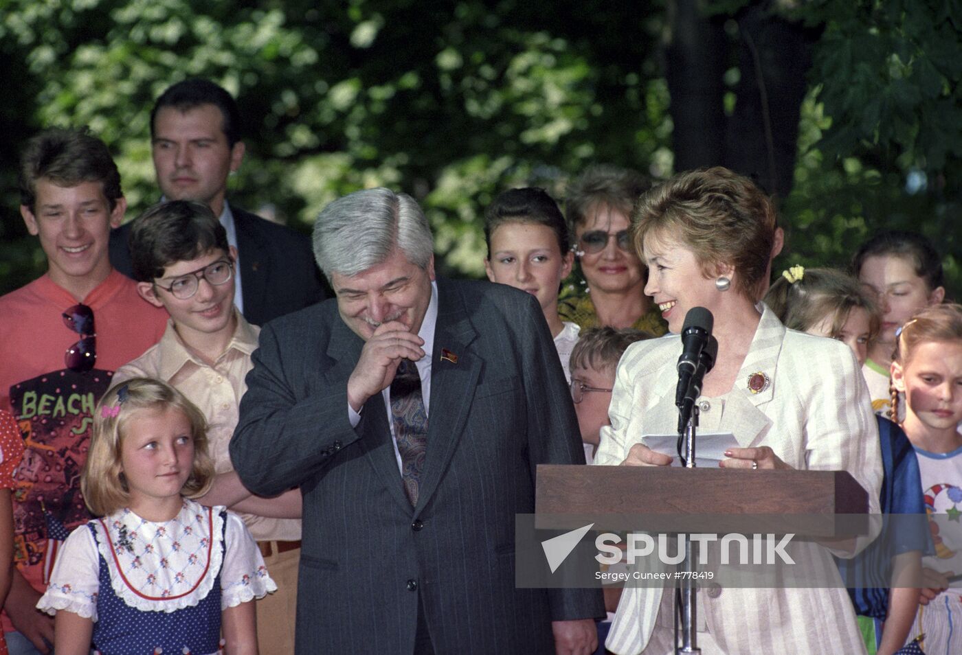 Opening of statuary "Make way for ducklings"
