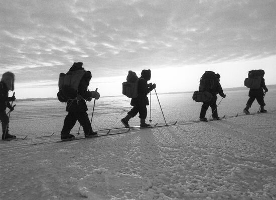 USSR-North Pole-Canada expedition