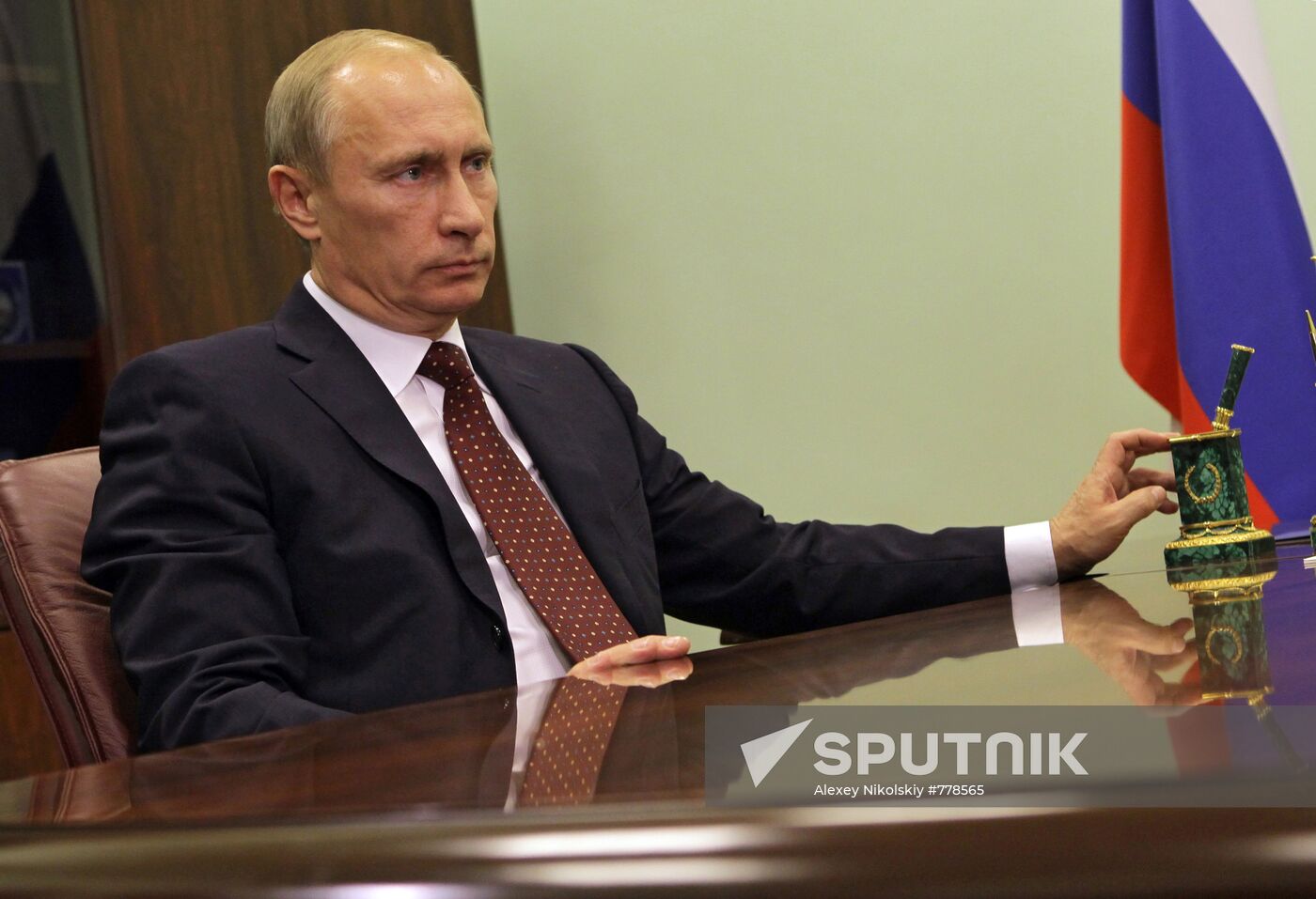 Vladimir Putin meets with Dmitry Kobylkin