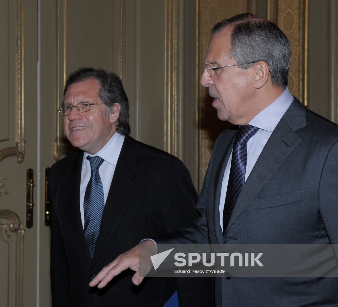 Sergei Lavrov meets Luis Leonardo Almargo Lemes