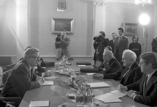 British Foreign Secretary Geoffrey Howe