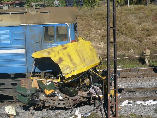Bus collided with locomotive in Dnepropetrovsk Region