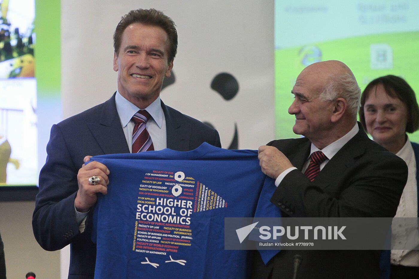 Arnold Schwarzenegger, Yevgeny Yasin