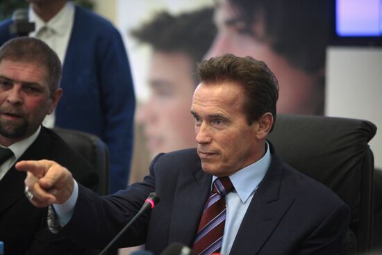 Arnold Schwarzenegger