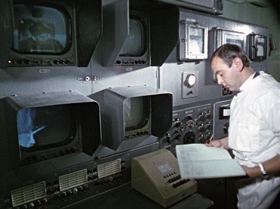 Scene from the documentary film "Path to the Stars"