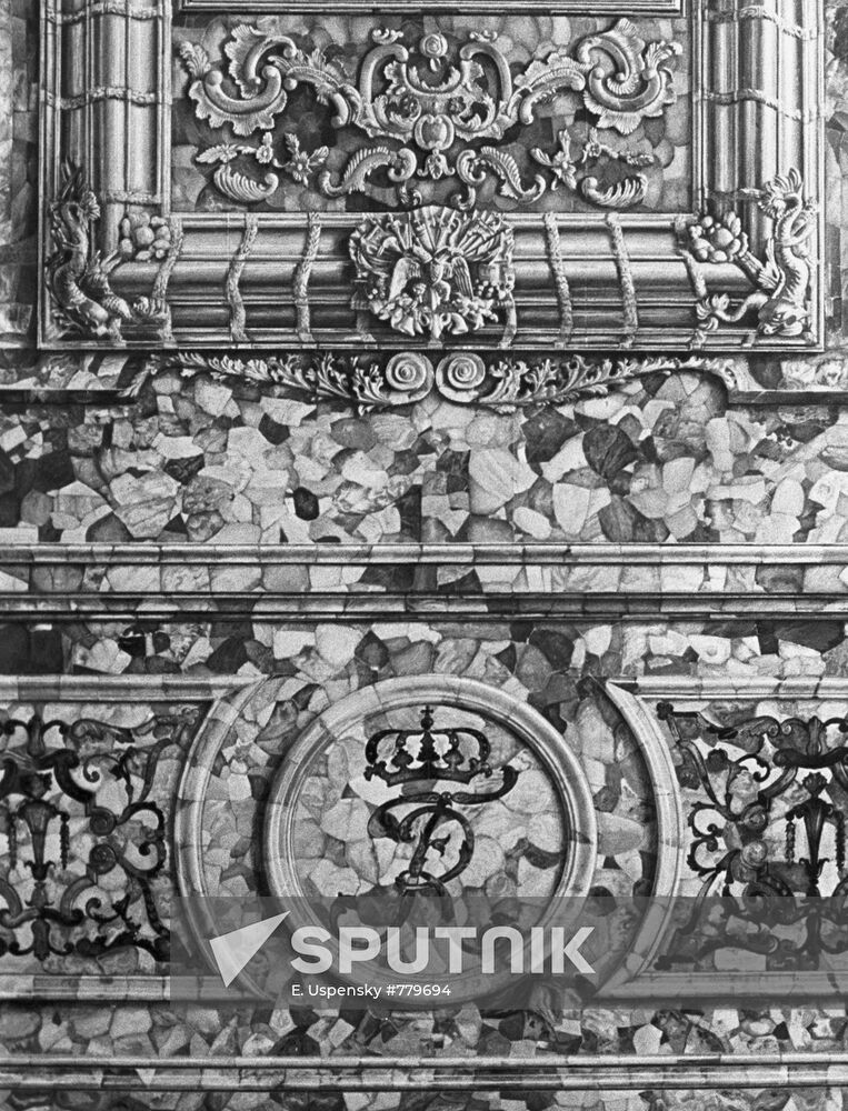 Detail of restored Amber Room