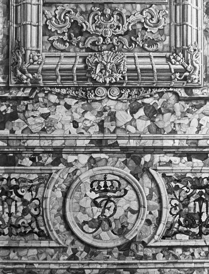 Detail of restored Amber Room