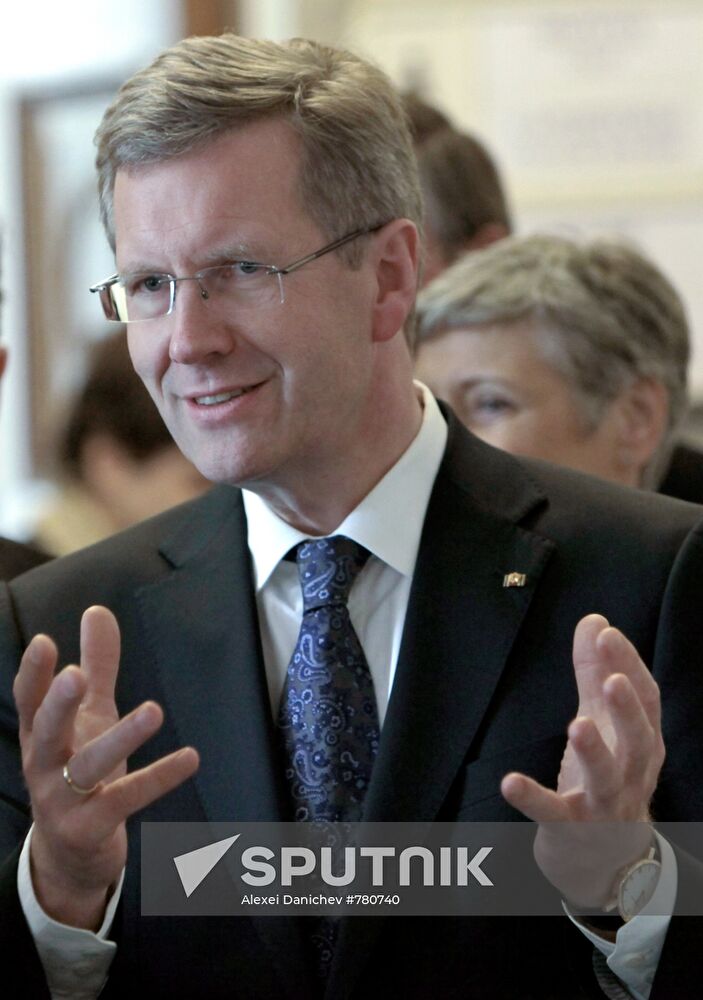 German President Christian Wulff visits the Russian Museum