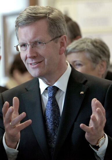 German President Christian Wulff visits the Russian Museum