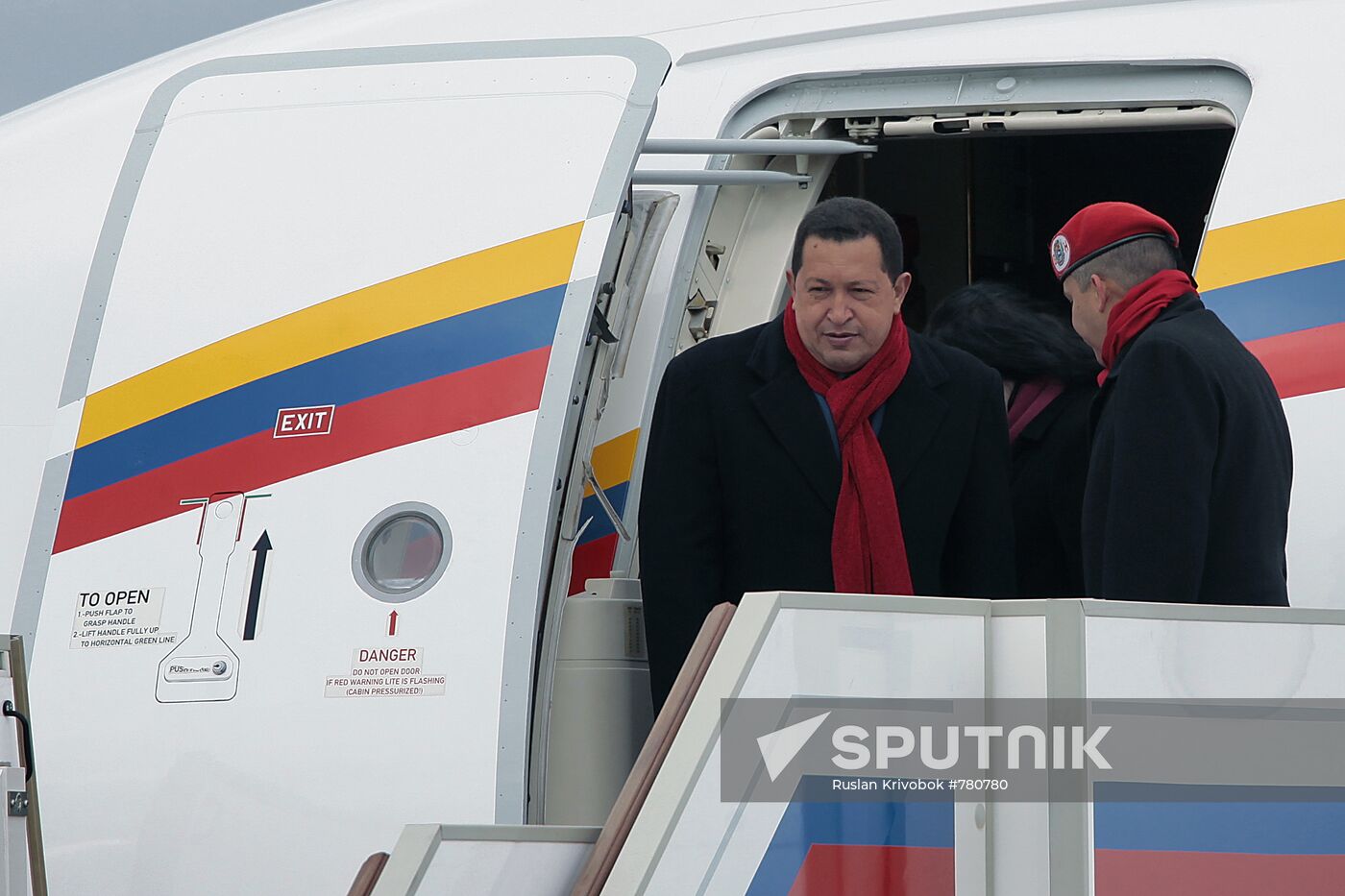 Hugo Chavez arrives in Moscow