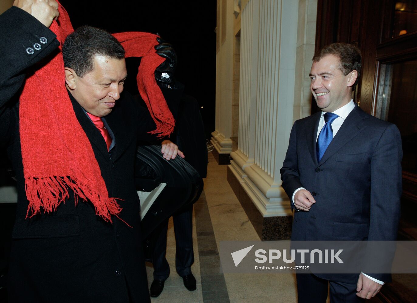 Dmitry Medvedev meets with Hugo Chavez