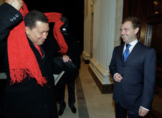 Dmitry Medvedev meets with Hugo Chavez