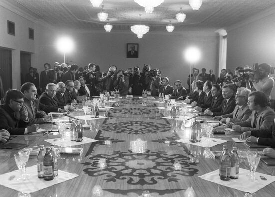 The visit of R. Gandhi to the Kyrgyz SSR