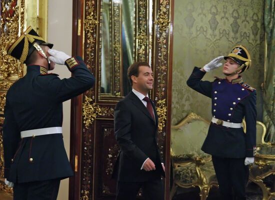 Dmitry Medvedev meets with Hugo Chavez