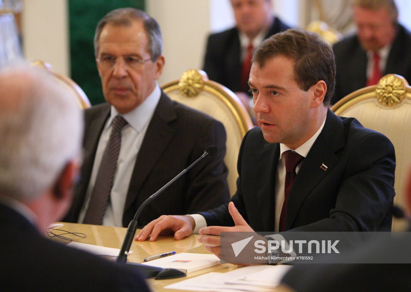 Dmitry Medvedev meets with Hugo Chavez