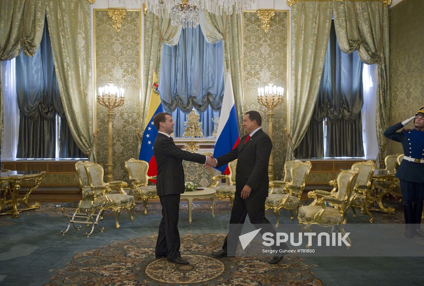 Dmitry Medvedev meets with Hugo Chavez