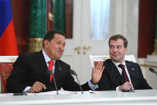 Dmitry Medvedev and Hugo Chavez
