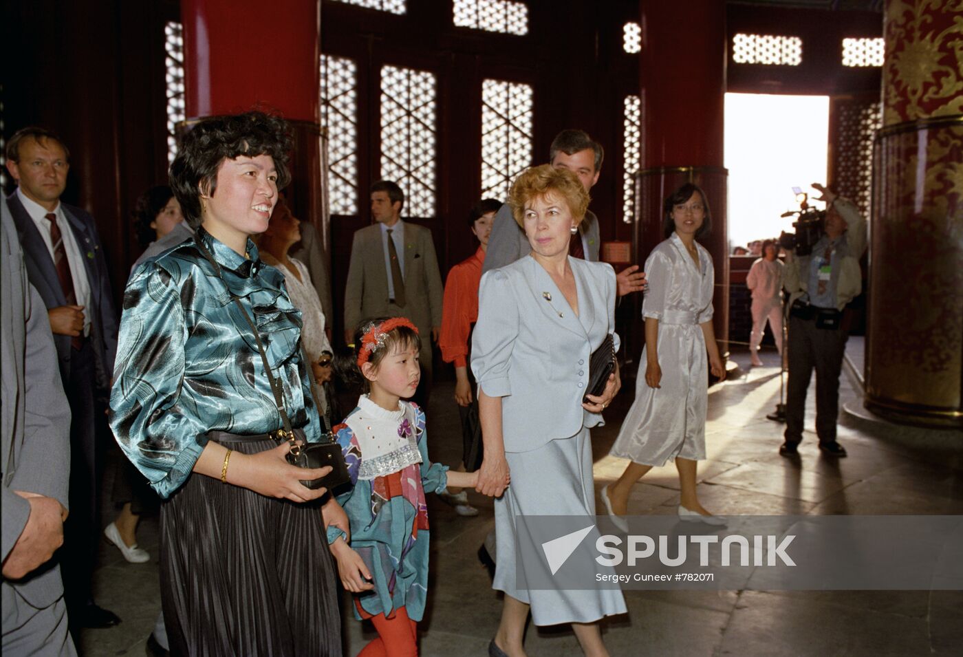 The visit of M. Gorbachev to the People's Republic of China
